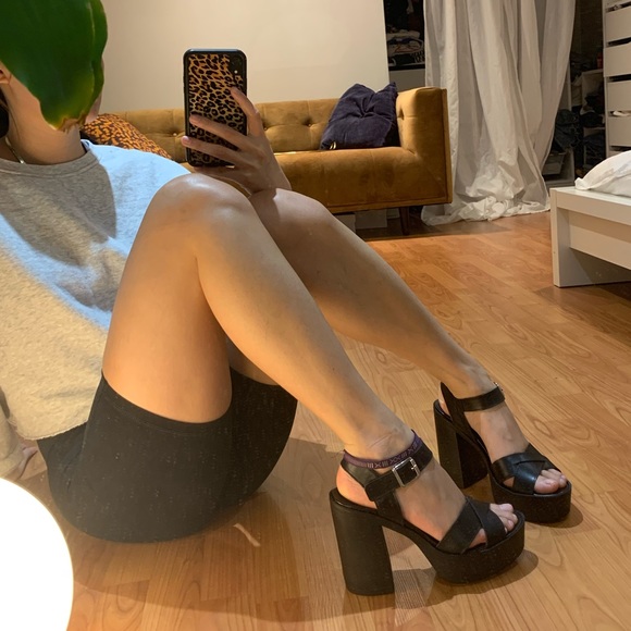 BRAND NEW lintervalle platform sandals - Picture 2 of 4